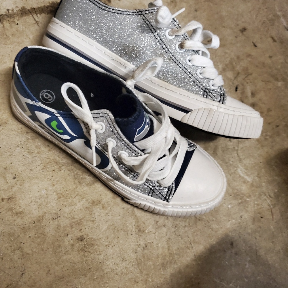 Seahawks shoes